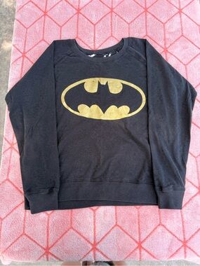Black reversible Sweatshirt with Gold Batman Logo
